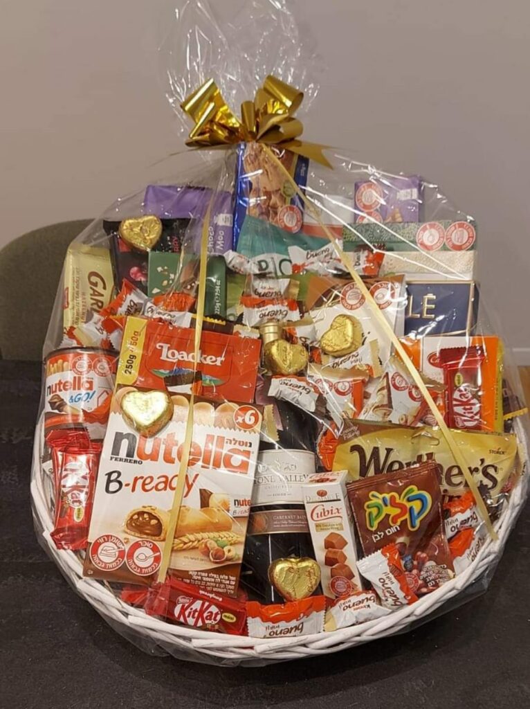 סלסלת משלוח מנות ענק