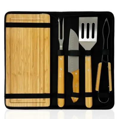 ערכת כלים לברביקיו