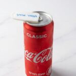 פותחן פחיות ממותג