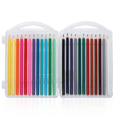 מארז עפרונות צבעוניים במזוודה עם שם הילד - תמונה נוספת